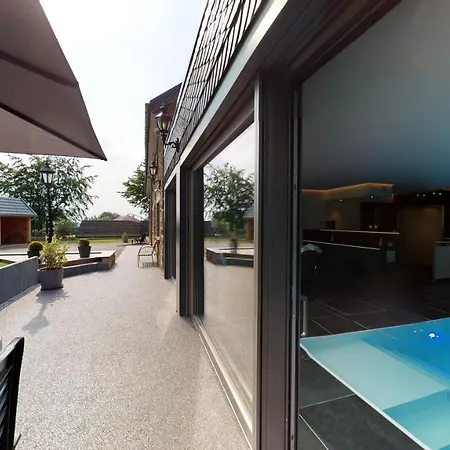 Vakantiehuis A&b Wellness 12 Personen