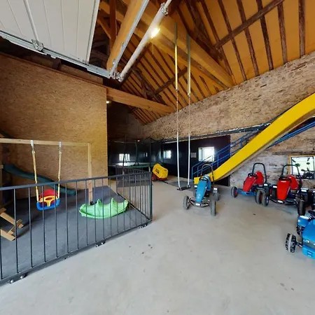 Vakantiehuis A&b Wellness 12 Personen