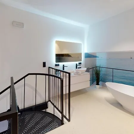 A&b Wellness 12 Personen Vakantiehuis *